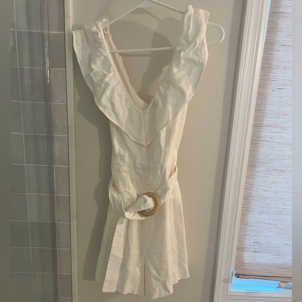 White romper from Mango, new with tags! Purchased in Paris